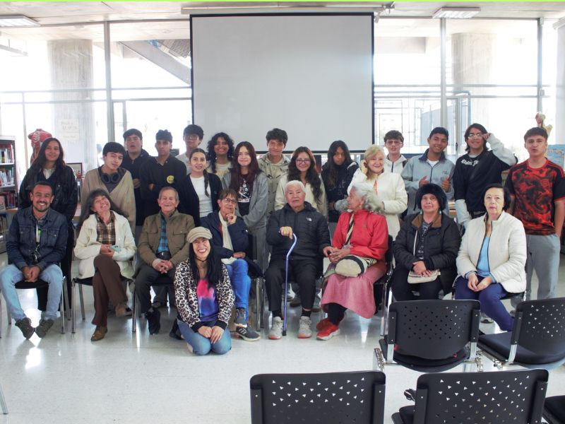 TEJIENDO HISTORIA Y MEMORIA CON LAS MAYORAS Y MAYORES DE LA CANDELARIA INVITACIÓN