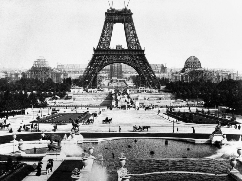 La Torre de los 300 metros cumple 132 años.